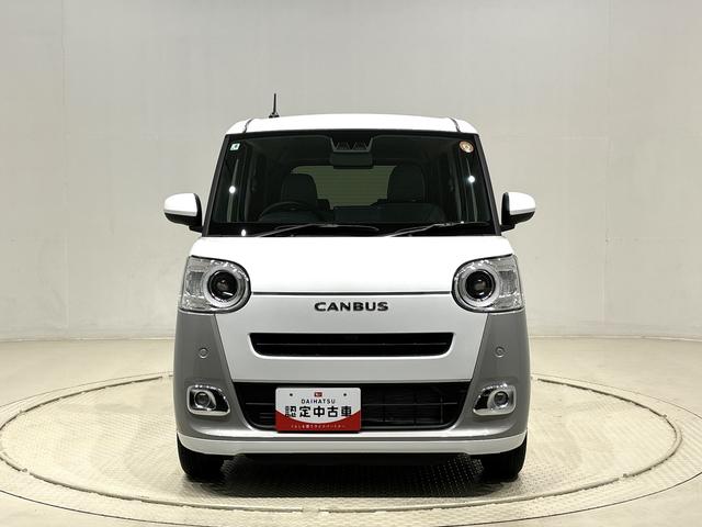 ムーヴキャンバスストライプスＧＬＥＤオートライト・フォグランプ　電動パーキングブレーキ　プッシュボタンスタート　セキュリティアラーム　バックカメラ　両側パワースライドドアウエルカムオープン機能　オート電動格納式ドアミラー（広島県）の中古車
