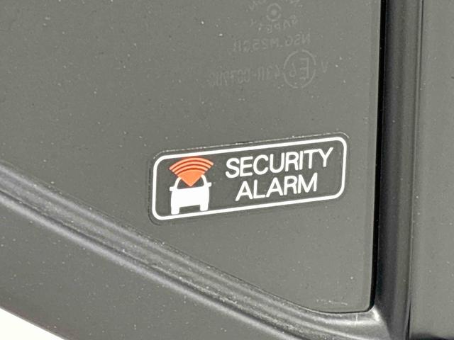 ミライースX SAIII バックモニタ−対応 マニュアルエアコンLEDヘッドランプ セキュリティアラーム コーナーセンサー 14インチフルホイールキャップ キーレスエントリー 電動格納式ドアミラー ショツピングフック マニュアルエアコン(広島県)の中古車