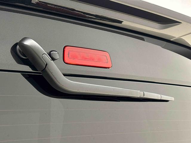 ハイゼットカーゴクルーズ　５ＭＴ　ディスプレイオーディオ　ＥＴＣ車載器電動格納式カラードドアミラー　トップシェイドガラス　荷室ＬＥＤランプ　１２インチフルホイールキャップ　コーナーセンサー　キーレスエントリー（広島県）の中古車