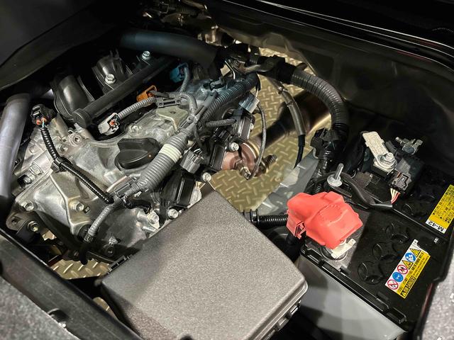 ハイゼットカーゴクルーズ　５ＭＴ　ディスプレイオーディオ　ＥＴＣ車載器電動格納式カラードドアミラー　トップシェイドガラス　荷室ＬＥＤランプ　１２インチフルホイールキャップ　コーナーセンサー　キーレスエントリー（広島県）の中古車