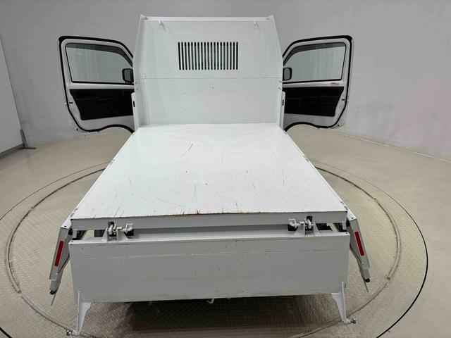 キャリイトラック頑丈ダンプ４ＷＤ　電動式ダンプ　オートマチック　パワーウィンドウ　オートライト　ラジオ　キーレスエントリー　ヘッドライトレベリング　バイザーマニュアルエアコン（広島県）の中古車