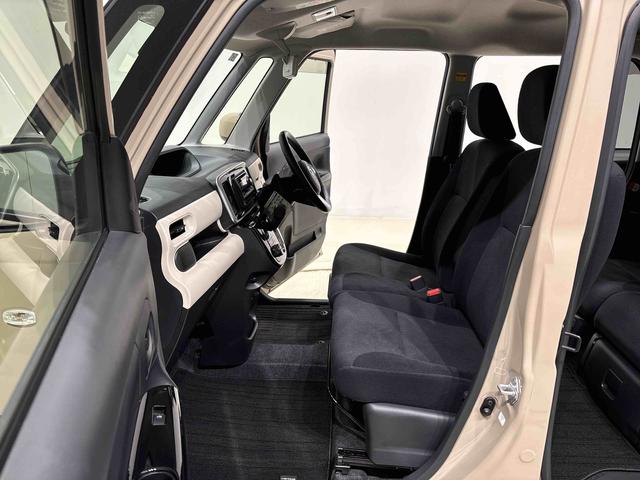 ムーヴキャンバスＸリミテッド　ＳＡIIハロゲンライト　置き楽ボックス　オートライト　プッシュボタンスタート　セキュリティアラーム　両側パワースライドドア　　キーフリーシステム（広島県）の中古車