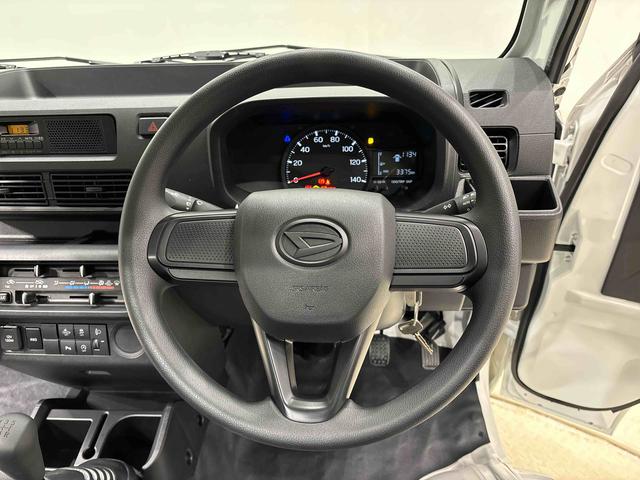 ハイゼットトラックスタンダード　４ＷＤ　５ＭＴ　ＡＭ／ＦＭラジオハロゲンヘッドランプ　運転席ＳＲＳエアバック　電動式パワーステアリング　マニュアルエアコン　あゆみ板掛けテールゲート　スペアタイヤ　ガードフレーム（広島県）の中古車