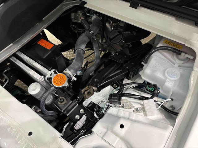 ハイゼットトラックスタンダード　４ＷＤ　５ＭＴ　ＡＭ／ＦＭラジオハロゲンヘッドランプ　運転席ＳＲＳエアバック　電動式パワーステアリング　マニュアルエアコン　あゆみ板掛けテールゲート　スペアタイヤ　ガードフレーム（広島県）の中古車