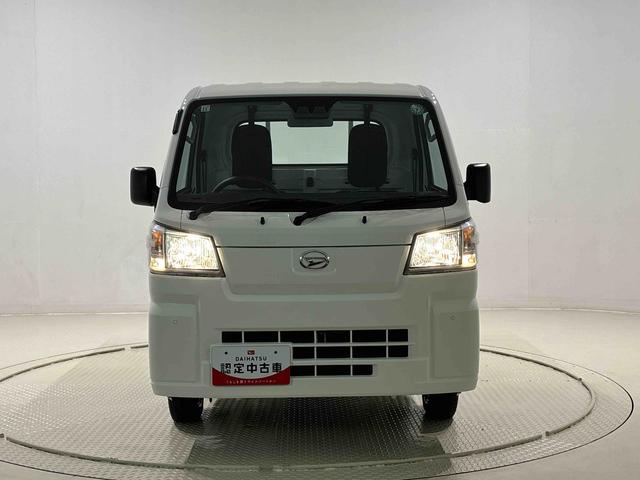 ハイゼットトラックスタンダード　４ＷＤ　５ＭＴ　ＡＭ／ＦＭラジオハロゲンヘッドランプ　運転席ＳＲＳエアバック　電動式パワーステアリング　マニュアルエアコン　あゆみ板掛けテールゲート　スペアタイヤ　ガードフレーム（広島県）の中古車