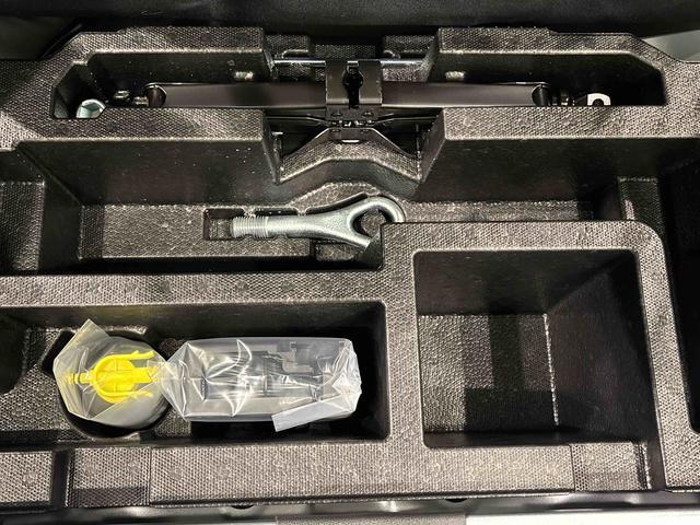ミライースX SAIII ディスプレイオーディオ バックモニターLEDヘッドランプ セキュリティアラーム コーナーセンサー 14インチフルホイールキャップ キーレスエントリー 電動格納式ドアミラー ショツピングフック マニュアルエアコン(広島県)の中古車