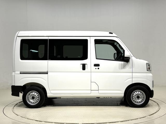 ハイゼットカーゴＤＸ　プッシュボタンスタート　オートライト　電動格納ミラーＬＥＤヘッドランプ　トップシェイドガラス　コーナーセンサー　オーバーヘッドシェルフ　フロントドアパワーウインドウ　ＡＭ／ＦＭラジオ　テンパータイヤ　スチールホイール（広島県）の中古車