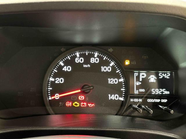 ハイゼットカーゴＤＸ　プッシュボタンスタート　オートライト　電動格納ミラーＬＥＤヘッドランプ　トップシェイドガラス　コーナーセンサー　オーバーヘッドシェルフ　フロントドアパワーウインドウ　ＡＭ／ＦＭラジオ　テンパータイヤ　スチールホイール（広島県）の中古車