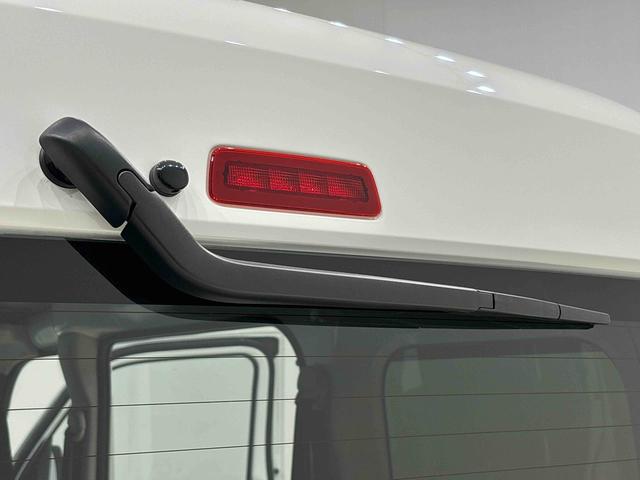 ハイゼットカーゴＤＸ　プッシュボタンスタート　オートライト　電動格納ミラーＬＥＤヘッドランプ　トップシェイドガラス　コーナーセンサー　オーバーヘッドシェルフ　フロントドアパワーウインドウ　ＡＭ／ＦＭラジオ　テンパータイヤ　スチールホイール（広島県）の中古車