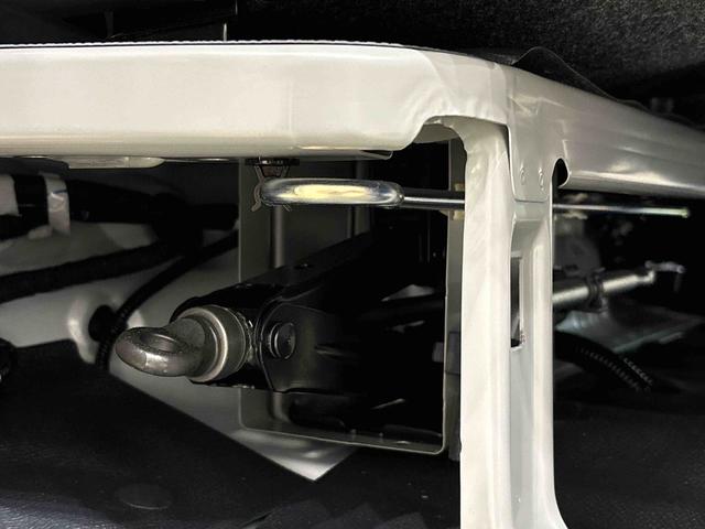 ハイゼットカーゴＤＸ　プッシュボタンスタート　オートライト　電動格納ミラーＬＥＤヘッドランプ　トップシェイドガラス　コーナーセンサー　オーバーヘッドシェルフ　フロントドアパワーウインドウ　ＡＭ／ＦＭラジオ　テンパータイヤ　スチールホイール（広島県）の中古車