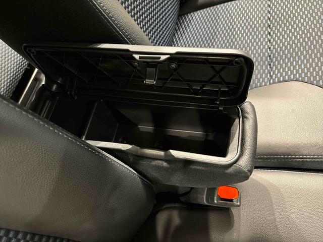 タントカスタムＲＳ　ナビ　パノラマモニター　ドラレコ　ＥＴＣ車載器ＬＥＤオートライト　パワースライドドアウェルカムオープン機能　オート電動格納式ドアミラー　助手席ロングスライド　助手席イージークローザー　アルミホイール　キーフリーシステム（広島県）の中古車