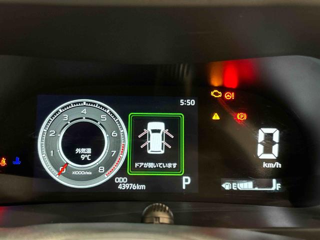 ロッキープレミアム　ナビゲーション　ドライブレコーダー　ＥＴＣＬＥＤヘッドランプ・フォグランプ　全車速追従機能付アダプティブクルーズコントロール　レーンキープコントロール　ブラインドスポットモニター　１７インチアルミホイール　シートヒーター　ナビゲーション（広島県）の中古車