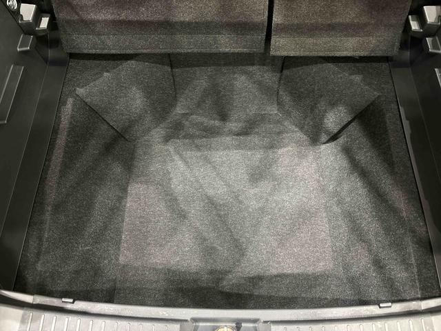 ロッキープレミアム　ナビゲーション　ドライブレコーダー　ＥＴＣＬＥＤヘッドランプ・フォグランプ　全車速追従機能付アダプティブクルーズコントロール　レーンキープコントロール　ブラインドスポットモニター　１７インチアルミホイール　シートヒーター　ナビゲーション（広島県）の中古車