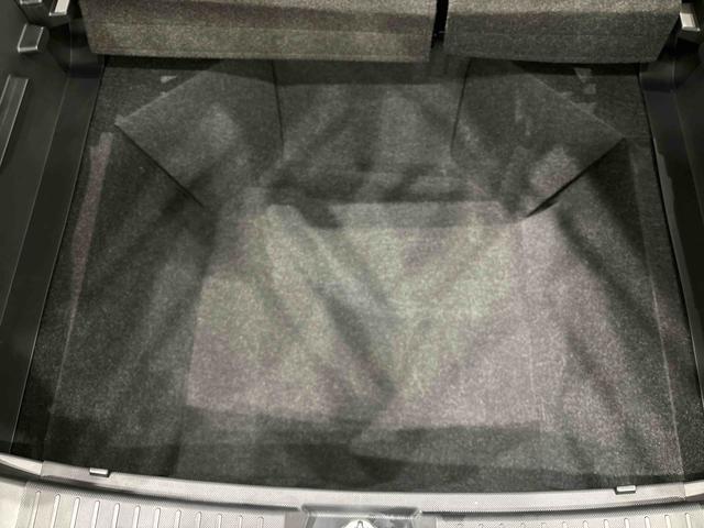 ロッキープレミアムＧＬＥＤヘッドランプ・フォグランプ　全車速追従機能付アダプティブクルーズコントロール　レーンキープコントロール　１７インチアルミホイール　シートヒーター（広島県）の中古車