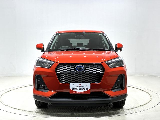 ロッキープレミアムG HEV バックカメラ 前席シートヒーターLEDヘッドランプ・フォグランプ 全車速追従機能付アダプティブクルーズコントロール レーンキープコントロール ブラインドスポットモニター 17インチアルミホイール シートヒーター(広島県)の中古車