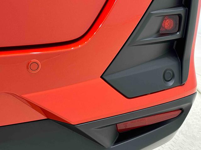 ロッキープレミアムG HEV バックカメラ 前席シートヒーターLEDヘッドランプ・フォグランプ 全車速追従機能付アダプティブクルーズコントロール レーンキープコントロール ブラインドスポットモニター 17インチアルミホイール シートヒーター(広島県)の中古車