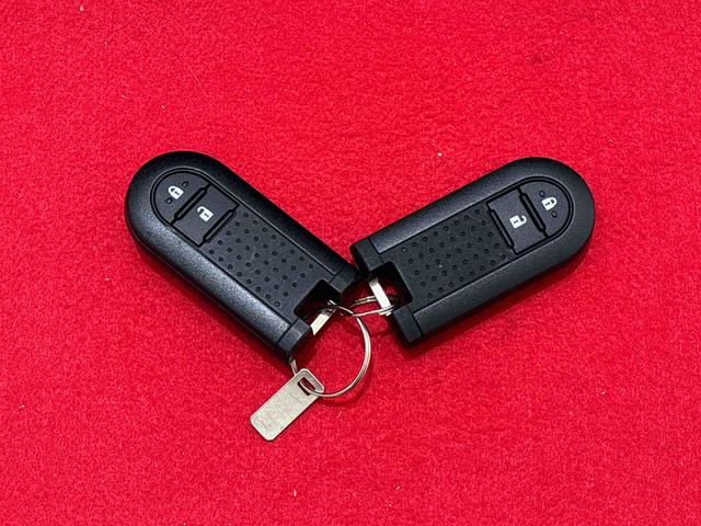 キャストスタイルＧ　ＶＳ　ＳＡIII　　カーナビ　パノラマモニターＥＴＣ車載器　オートエアコン　運転席・助手席シートヒーター　ＬＥＤヘッドライト・フォグランプ　プッシュボタンスタート　オートライト　純正１５インチアルミホイール　キーフリーシステム（広島県）の中古車