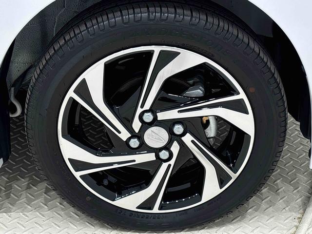 ムーヴカスタム　ＲＳ　ハイパーリミテッドＳＡIII　ナビ　ＥＴＣＬＥＤオートハイビーム・フォグランプ　運転席シートヒーター　アルミホイール　オートライト　プッシュボタンスタート　セキュリティアラーム（広島県）の中古車