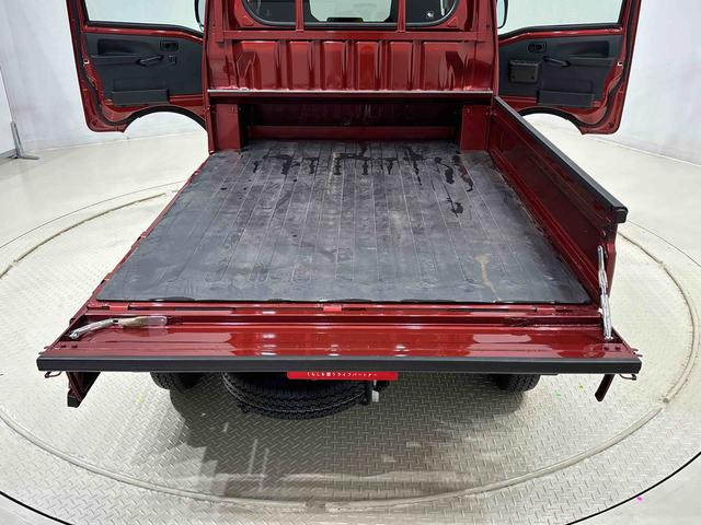 ハイゼットトラックジャンボエクストラプッシュボタンスタート　パワーウインドー　電動格納式ドアミラー　ガードフレーム　格納式テールゲートチェーン　ＬＥＤへッドランプ　ＬＥＤフォグランプ　スペアタイヤ（広島県）の中古車