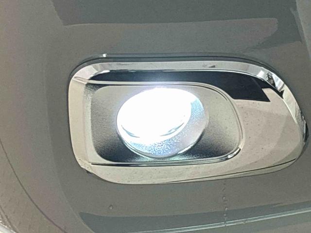 ムーヴキャンバスストライプスＧ　ナビ　ドラレコ　バックカメラ　キーフリーＬＥＤオートライト・フォグランプ　電動パーキングブレーキ　プッシュボタンスタート　セキュリティアラーム　バックカメラ　両側パワースライドドアウエルカムオープン機能　オート電動格納式ドアミラー（広島県）の中古車