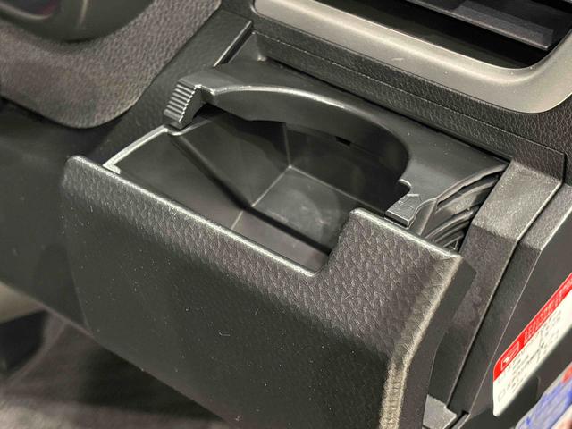 トールカスタムＧ　ＳＡII　ナビゲーション　ＥＴＣＬＥＤヘッドランプ・フォグランプ　　アルミホイール　オートライト　プッシュボタンスタート　コーナーセンサー　パワースライドドア　キーフリーシステム（広島県）の中古車