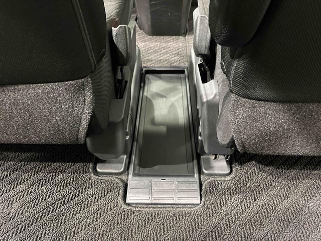 トールカスタムＧ　ＳＡII　ナビゲーション　ＥＴＣＬＥＤヘッドランプ・フォグランプ　　アルミホイール　オートライト　プッシュボタンスタート　コーナーセンサー　パワースライドドア　キーフリーシステム（広島県）の中古車