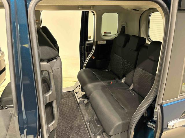 トールカスタムＧ　ＳＡII　ナビゲーション　ＥＴＣＬＥＤヘッドランプ・フォグランプ　　アルミホイール　オートライト　プッシュボタンスタート　コーナーセンサー　パワースライドドア　キーフリーシステム（広島県）の中古車