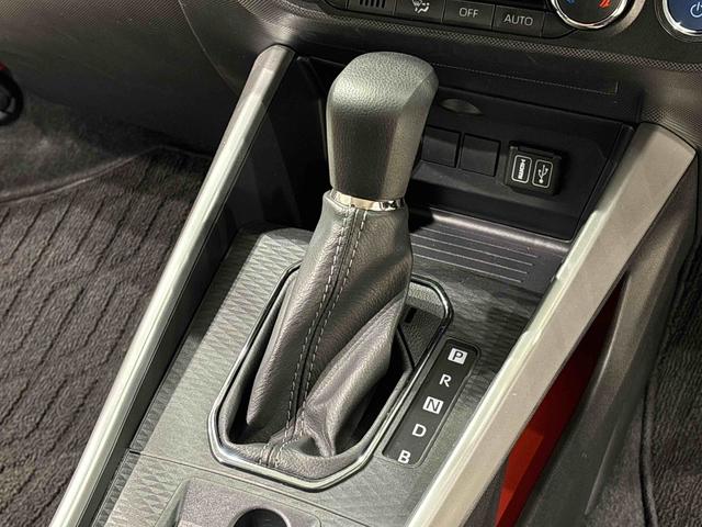 ロッキーＸ　ＨＥＶ９インチディスプレイオーディオ　バックカメラ　ＬＥＤヘッドランプ　全車速追従機能付アダプティブクルーズコントロール　レーンキープコントロール　アルミホイール　　プッシュボタンスタート（広島県）の中古車