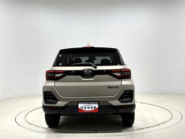 ロッキープレミアムGLEDヘッドランプ・フォグランプ 全車速追従機能付アダプティブクルーズコントロール レーンキープコントロール 17インチアルミホイール シートヒーター(広島県)の中古車