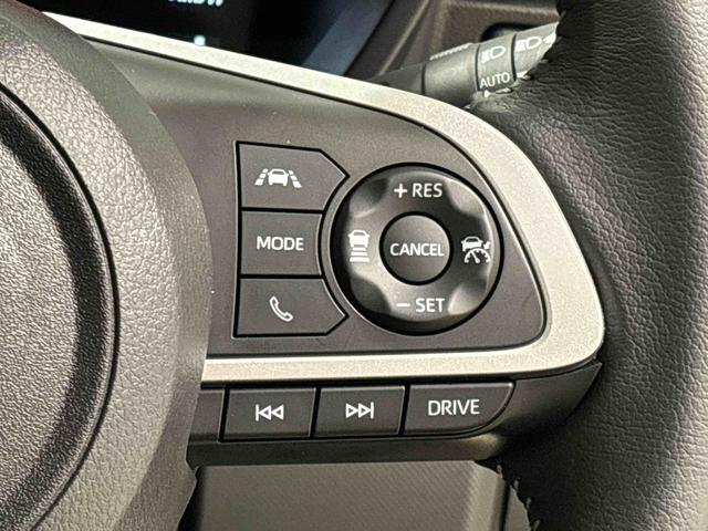 ロッキープレミアムGLEDヘッドランプ・フォグランプ 全車速追従機能付アダプティブクルーズコントロール レーンキープコントロール 17インチアルミホイール シートヒーター(広島県)の中古車