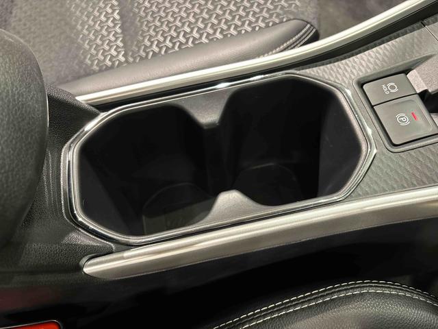 ロッキープレミアムGLEDヘッドランプ・フォグランプ 全車速追従機能付アダプティブクルーズコントロール レーンキープコントロール 17インチアルミホイール シートヒーター(広島県)の中古車