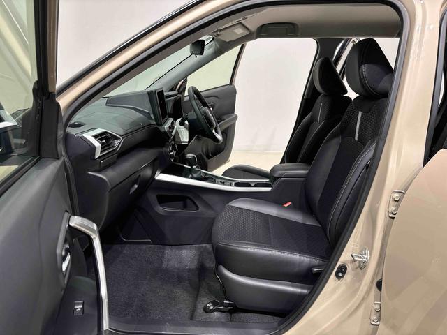 ロッキープレミアムGLEDヘッドランプ・フォグランプ 全車速追従機能付アダプティブクルーズコントロール レーンキープコントロール 17インチアルミホイール シートヒーター(広島県)の中古車