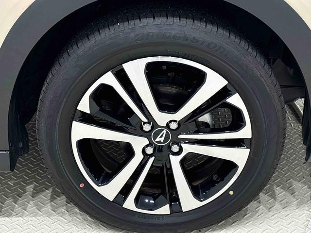 ロッキープレミアムGLEDヘッドランプ・フォグランプ 全車速追従機能付アダプティブクルーズコントロール レーンキープコントロール 17インチアルミホイール シートヒーター(広島県)の中古車