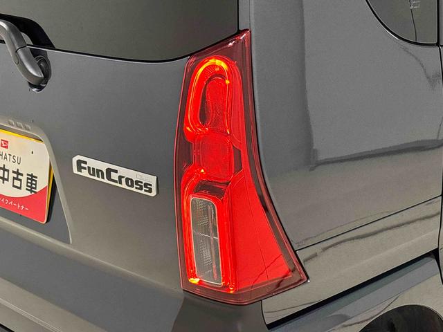 タントファンクロス　バックモニター対応カメラＬＥＤオートライト　パワースライドドアウェルカムオープン機能　電動パーキングブレーキ　運転席助手席シートヒーター　アルミホイール　キーフリーシステム　　オート電動格納式ドアミラー（広島県）の中古車