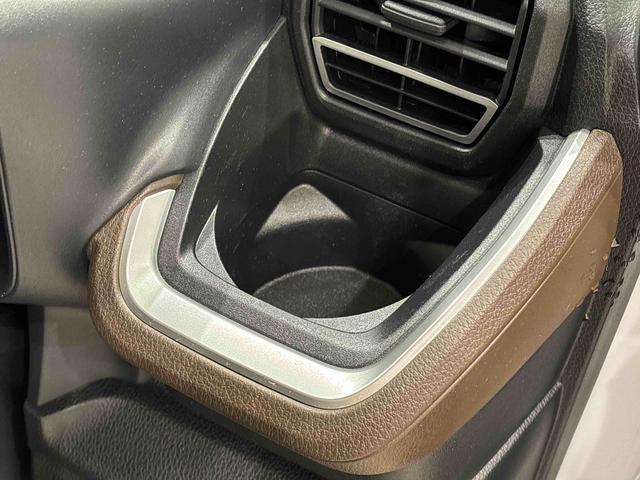 ムーヴＲＳ　バックモニター対応　電動パーキングブレーキＬＥＤヘッドライト・フォグランプ　オートエアコン　電動格納ドアミラー　両側電動スライドドア　アイドリングストップ　キーフリーシステム　アルミホイールタイヤ（広島県）の中古車