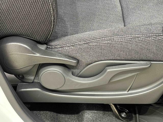 ムーヴＲＳ　バックモニター対応　電動パーキングブレーキＬＥＤヘッドライト・フォグランプ　オートエアコン　電動格納ドアミラー　両側電動スライドドア　アイドリングストップ　キーフリーシステム　アルミホイールタイヤ（広島県）の中古車