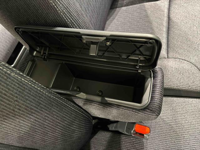 ムーヴＲＳ　バックモニター対応　電動パーキングブレーキＬＥＤヘッドライト・フォグランプ　オートエアコン　電動格納ドアミラー　両側電動スライドドア　アイドリングストップ　キーフリーシステム　アルミホイールタイヤ（広島県）の中古車