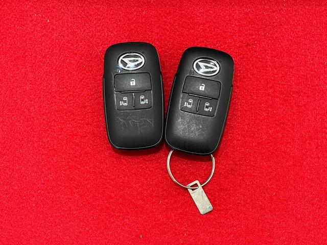 タントファンクロスＬＥＤオーＬＥＤオートライト　パワースライドドアウェルカムオープン機能　電動パーキングブレーキ　運転席助手席シートヒーター　アルミホイール　キーフリーシステム　　オート電動格納式ドアミラー（広島県）の中古車