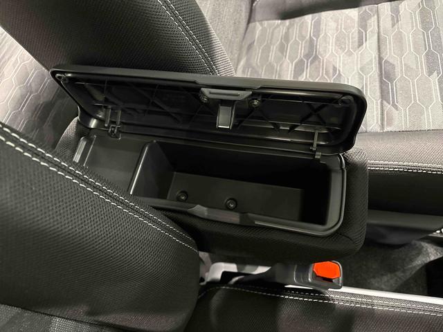 タフトＧターボ　ダーククロムベンチャースカイフィールトップ　クロムパック　メッキパック　シルバーアンダーガーニッシュ　インテリアアクセント　ＬＥＤオートハイビーム＆フォグランプ　電動パーキングブレーキ　バックカメラ　アルミホイール（広島県）の中古車