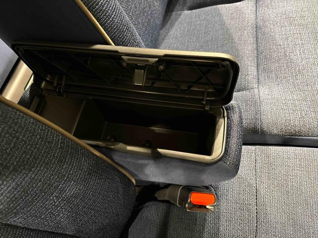 ムーヴキャンバスセオリーＧ　４ＷＤ　９インチディスプレイオーディオＬＥＤヘッドランプ・フォグランプ　電動パーキングブレーキ　プッシュボタンスタート　セキュリティアラーム　バックカメラ　両側パワースライドドアウエルカムオープン機能　オート電動格納式ドアミラー（広島県）の中古車