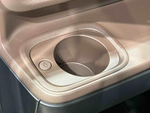 ムーヴキャンバスセオリーＧ　４ＷＤ　９インチディスプレイオーディオＬＥＤヘッドランプ・フォグランプ　電動パーキングブレーキ　プッシュボタンスタート　セキュリティアラーム　バックカメラ　両側パワースライドドアウエルカムオープン機能　オート電動格納式ドアミラー（広島県）の中古車