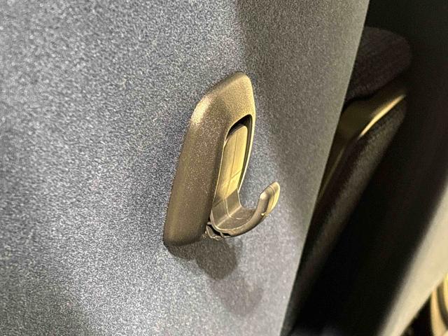 ムーヴキャンバスセオリーＧ　４ＷＤ　９インチディスプレイオーディオＬＥＤヘッドランプ・フォグランプ　電動パーキングブレーキ　プッシュボタンスタート　セキュリティアラーム　バックカメラ　両側パワースライドドアウエルカムオープン機能　オート電動格納式ドアミラー（広島県）の中古車