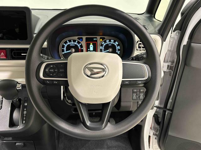 ムーヴキャンバスストライプスＧ　バックモニター対応　ホットカップホルダーＬＥＤオートライト・フォグランプ　電動パーキングブレーキ　プッシュボタンスタート　セキュリティアラーム　バックカメラ　両側パワースライドドアウエルカムオープン機能　オート電動格納式ドアミラー（広島県）の中古車