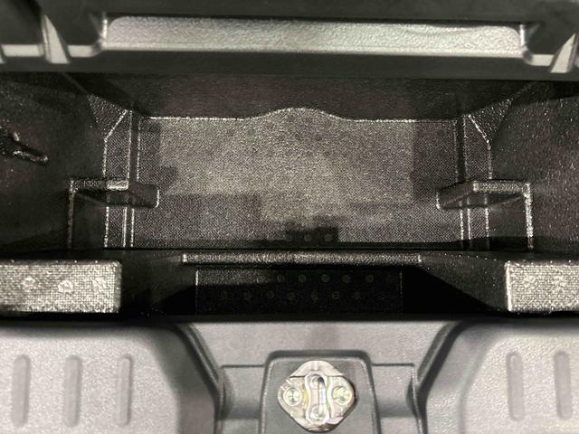 ムーヴキャンバスストライプスＧ　バックモニター対応　ホットカップホルダーＬＥＤオートライト・フォグランプ　電動パーキングブレーキ　プッシュボタンスタート　セキュリティアラーム　バックカメラ　両側パワースライドドアウエルカムオープン機能　オート電動格納式ドアミラー（広島県）の中古車