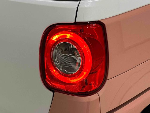 ムーヴキャンバスストライプスＧ　バックモニター対応　ホットカップホルダーＬＥＤオートライト・フォグランプ　電動パーキングブレーキ　プッシュボタンスタート　セキュリティアラーム　バックカメラ　両側パワースライドドアウエルカムオープン機能　オート電動格納式ドアミラー（広島県）の中古車