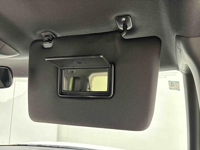 タントカスタムＲＳ　ターボ　運転席・助手席シートヒーター純正ナビ装着用アップグレードパック　両側電動スライドドア　電動パーキングブレーキ　オートブレーキホールド機能　格納式リヤドアサンシェード　運転席シートリフター　チルトステアリング　キーフリーシステム（広島県）の中古車