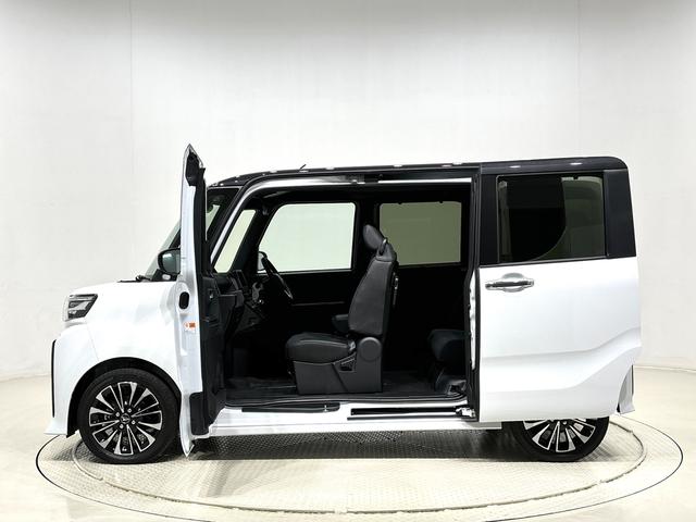 タントカスタムＲＳＬＥＤオートライト　パワースライドドアウェルカムオープン機能　電動パーキングブレーキ　運転席助手席シートヒーター　アルミホイール　キーフリーシステム　　オート電動格納式ドアミラー（広島県）の中古車