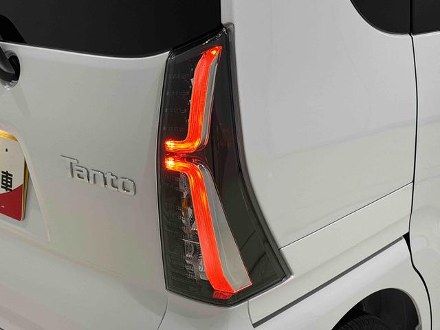 タントカスタムＲＳＬＥＤオートライト　パワースライドドアウェルカムオープン機能　電動パーキングブレーキ　運転席助手席シートヒーター　アルミホイール　キーフリーシステム　　オート電動格納式ドアミラー（広島県）の中古車