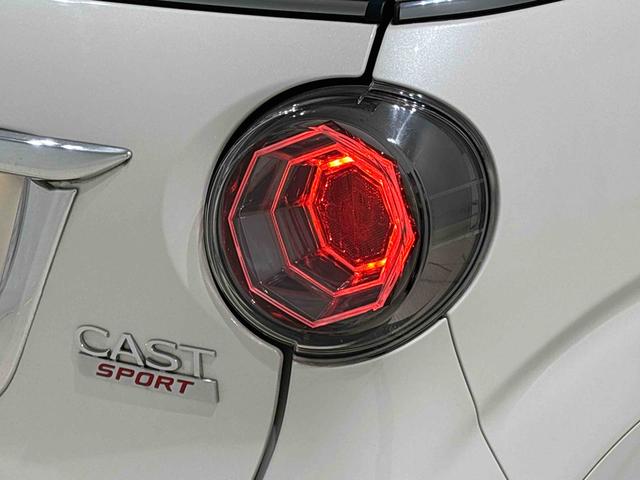 キャストスポーツＳＡII　８インチナビ　ドラレコ　ＥＴＣ　ターボ車ＴＶキット　ＬＥＤヘッドライト　ＬＥＤフォグランプ　プッシュボタンスタート　オートライト　オートハイビーム　ＳＲＳサイドエアバッグ　パドルシフト　オーディオ操作用ステアリングスイッチ　シートリフター（広島県）の中古車