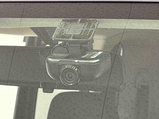 トールカスタムＧ　ＳＡII　ナビ　ＥＴＣＬＥＤヘッドランプ・フォグランプ　アルミホイール　オートライト　プッシュボタンスタート　　パワースライドドア　キーフリーシステム（広島県）の中古車